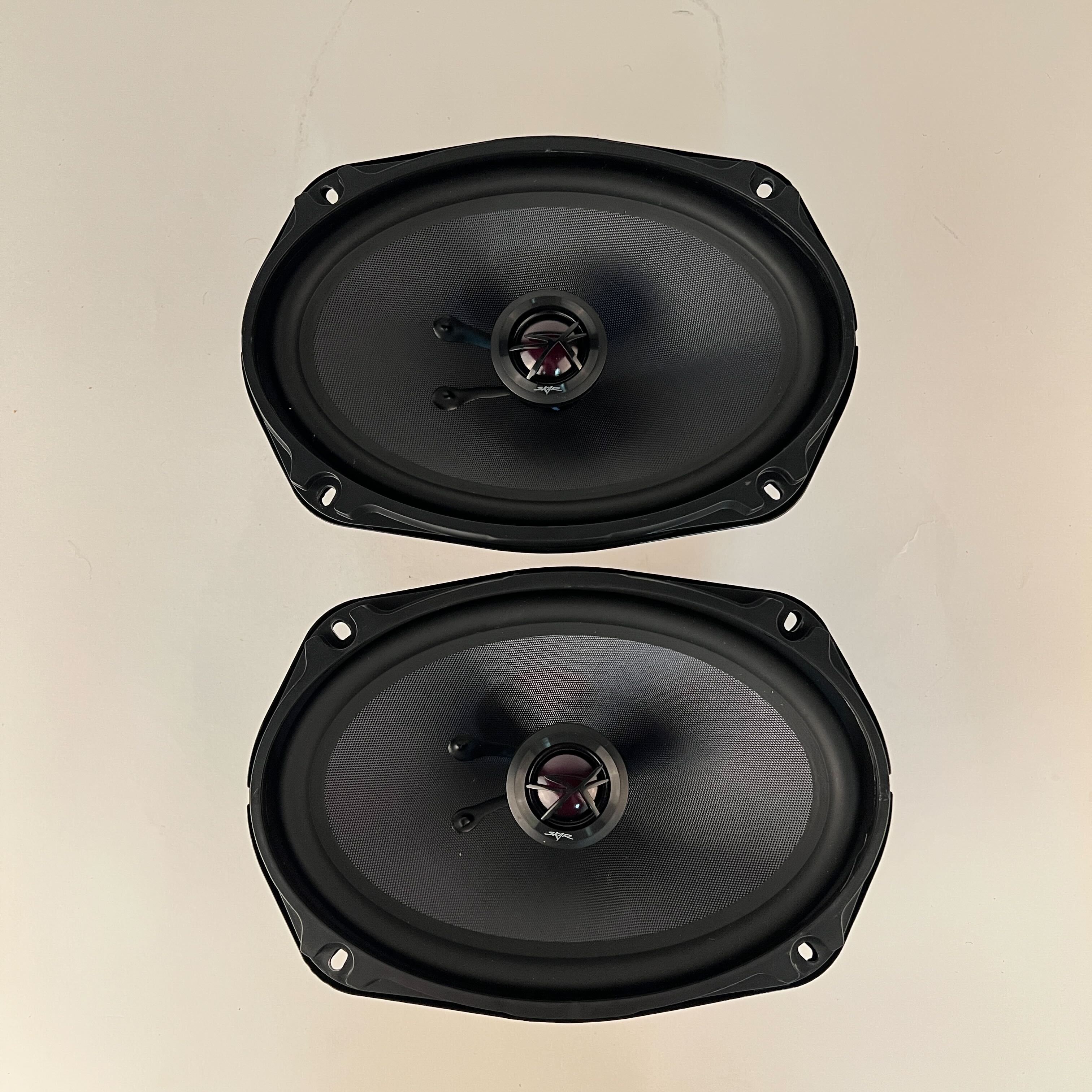 USED SKAR AUDIO TX69 240 WATT MAX 6-INCH X 9-INCH 2-WAY COAXIAL