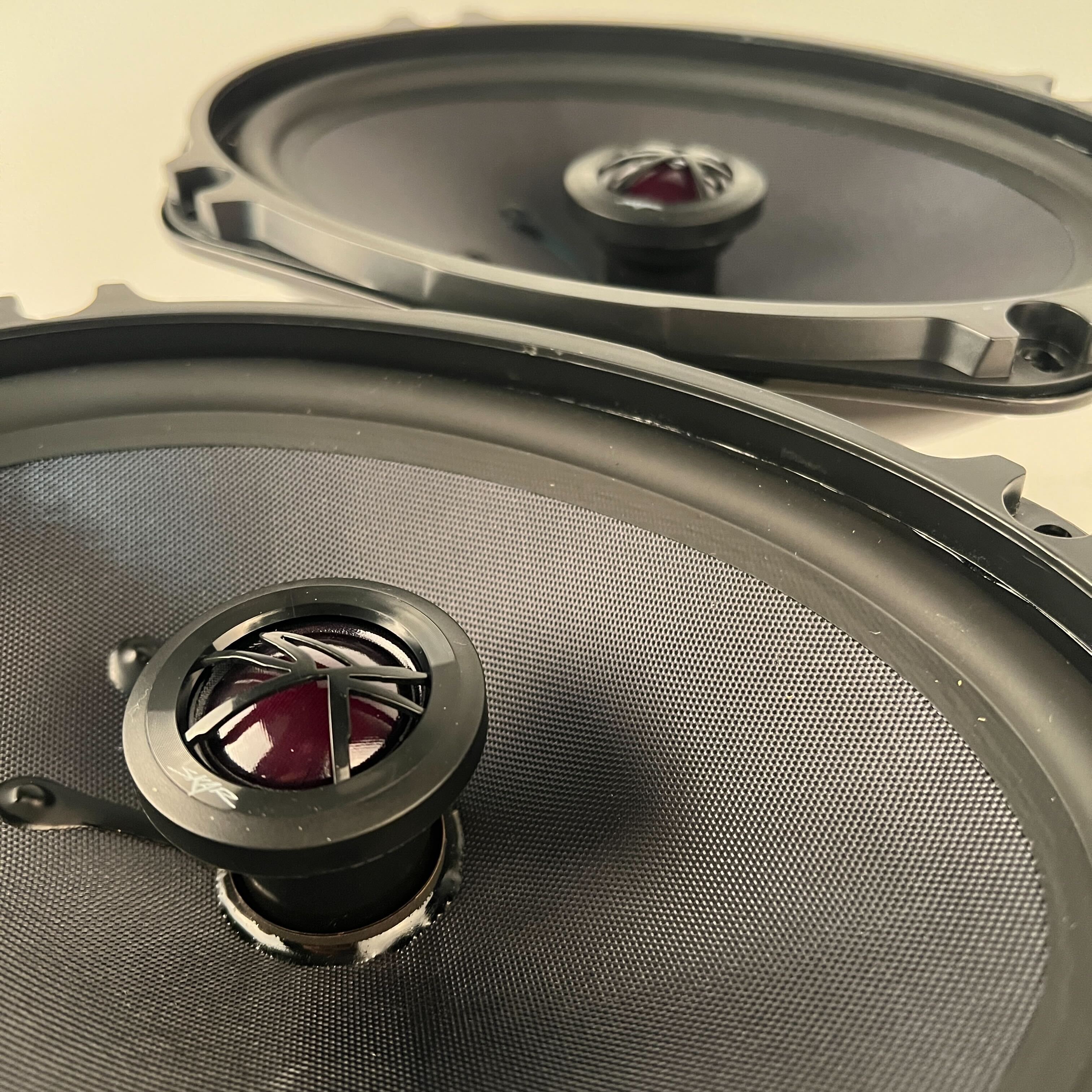 USED SKAR AUDIO TX69 240 WATT MAX 6-INCH X 9-INCH 2-WAY COAXIAL